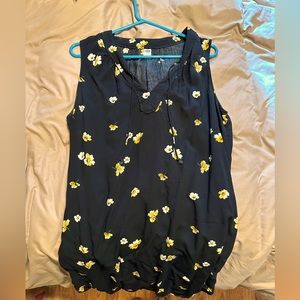 Sleeveless sun dress.